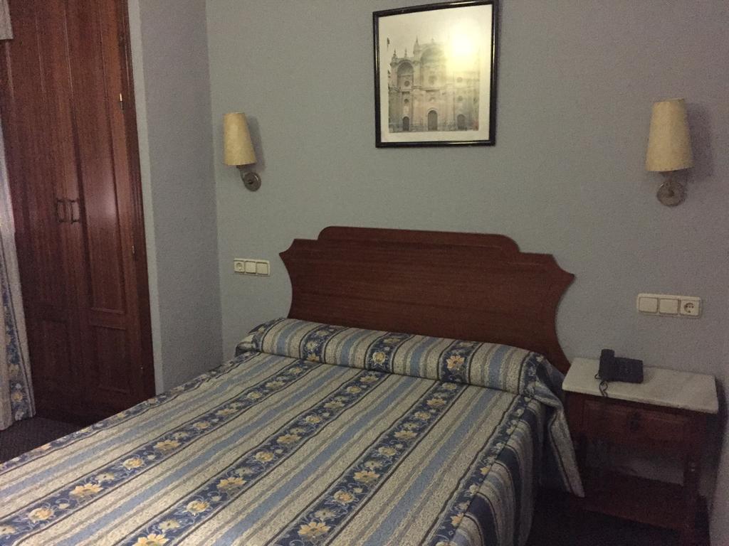 El Pilar Hotel La Carlota Cameră foto
